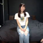 ＜チラリ＞ 「清楚な女性のハニカミ笑顔をくすぐりでもっと笑顔に！ 私服姿でくすぐりチェック！」 わかしラボVol.027-1 堂本未來 『FANZA』