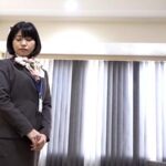 ＜チラリ＞ マンションのモデルルームにいる女子社員は美人が多いので契約をエサにしてエッチな事したい 『FANZA』