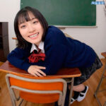 ＜チラリ＞ 【VR】暇だから陰キャなクラスメイトの男子をパンチラ見せつけてエッチ誘ってみた 花音うらら 『FANZA』