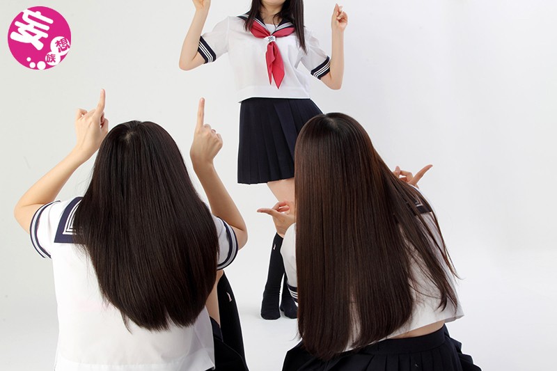 ＜チラリ＞ セーラー服妄想学園 『FANZA』