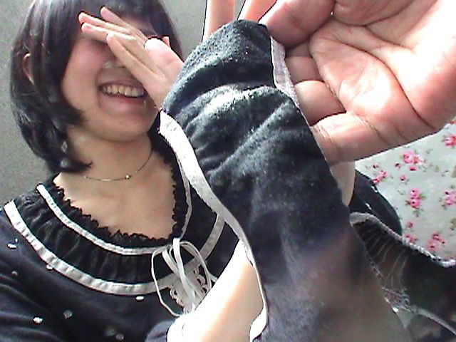 ＜チラリ＞ あなたのパンティ売ってください Vol.2 『FANZA』