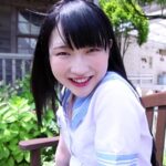 ＜チラリ＞ 沖口花鈴 美少女のおぱんつ 『FANZA』