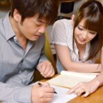 ＜チラリ＞ 人妻家庭教師 波多野結衣 『FANZA』