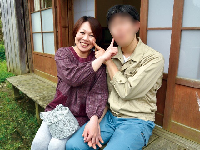 ＜チラリ＞ 四十路五十路の田舎のおばちゃんとぐちょズボ交尾スペシャル ...