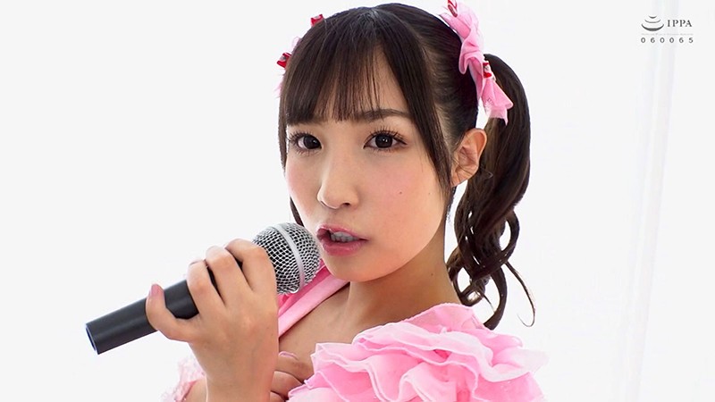 ＜チラリ＞ 【訳あり個撮】現役地下アイドルのオフパコ激ヤバ映像！元カレ...