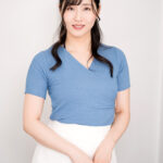 ＜チラリ＞ 人妻限定高級エステサロン 無料体験チラシを持ってきた人妻ゆかりさん 『FANZA』