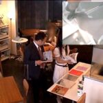 ＜チラリ＞ キレイなお姉さんのパンチラ生中継！街中LIVEオナニーでイクッ！ 『FANZA』