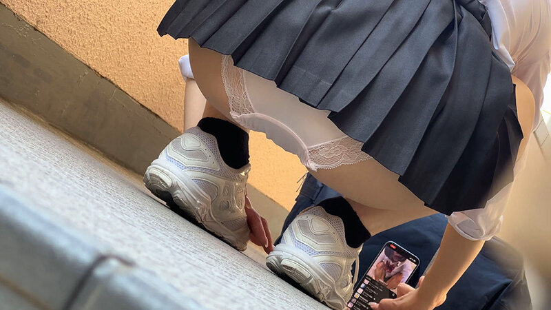 ＜チラリ＞ ミニスカハンター 進学塾 おねんね学習 『FANZA』