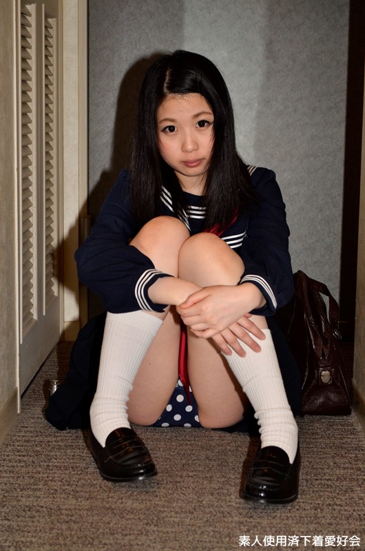 ＜チラリ＞ 転載禁止。 撮影者 黒ゴム手袋 ありさ るか 素人使用済下...