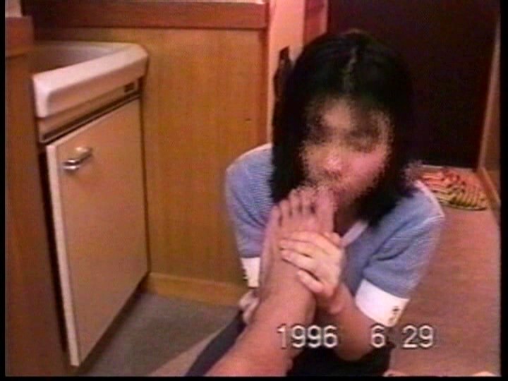 ＜チラリ＞ 素人投稿30人！！ 私の恥ずかしいビデオ見て下さい 『FA...