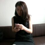 ＜チラリ＞ Y県某大手病院待合室パンチラ 『FANZA』