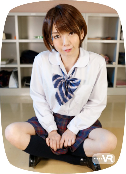 ＜チラリ＞ 【VR】希美まゆ 誘惑する下半身 『FANZA』