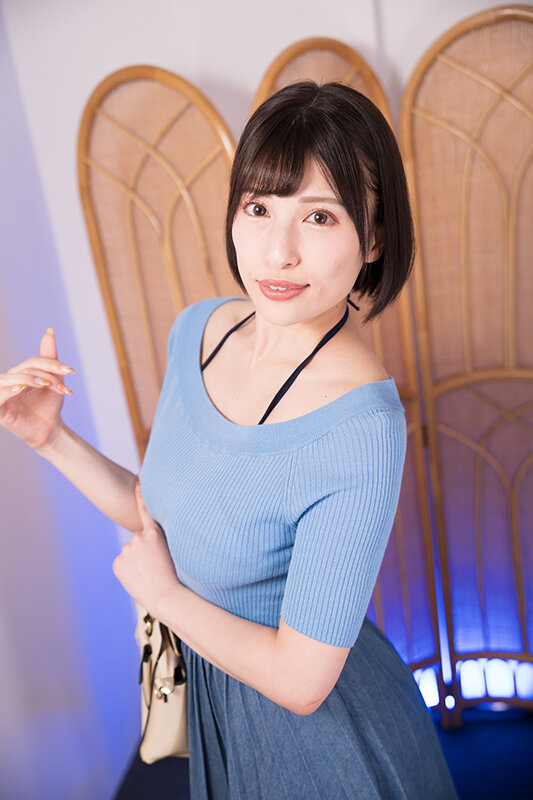 ＜チラリ＞ 人妻限定高級エステサロン 無料体験チラシを持ってきた人妻は...