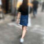 ＜チラリ＞ 街角で声をかけてパンツの染みを見せてもらう 時計屋店員 みらいちゃん 『FANZA』