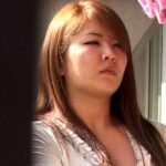 ＜チラリ＞ 人妻洗濯物干し胸チラ盗撮 5 『FANZA』