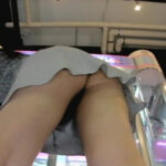 ＜チラリ＞ UFOキャッチャーにはまった美女たちのパンチラコレクション 『FANZA』