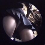 ＜チラリ＞ 街角パンチラ逆さ撮り 4 『FANZA』