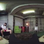 ＜チラリ＞ 【VR】激イカセ！いきなりパンチラ挑発されて… さとう愛理 『FANZA』