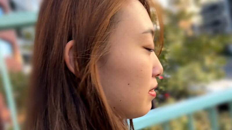 ＜チラリ＞ 街角で声をかけてパンツの染みを見せてもらう 大学生 ゆゆち...