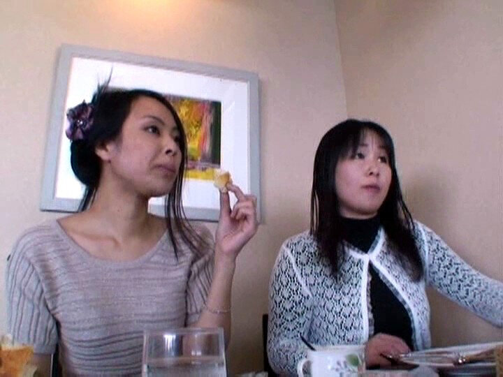 ＜チラリ＞ 【AIリマスター版】人妻不倫旅行×人妻湯恋旅行 colla...