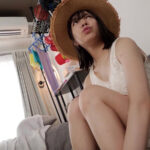 ＜チラリ＞ 【4K】田舎から上京してきた姪っ子と禁断中出し性交 日向由奈 『FANZA』