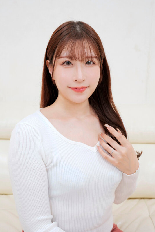 ＜チラリ＞ 素人奥様ナンパ 童貞君の包茎チ○ポむいて洗ってあげてもらえ...