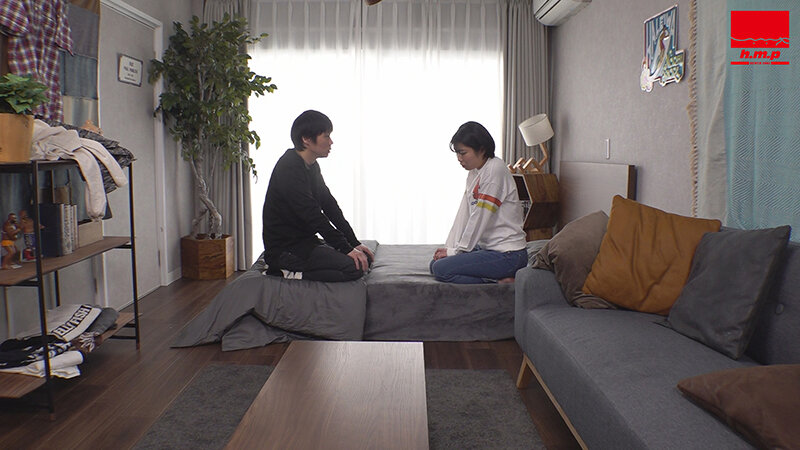 『高画質』 ボーイッシュで異性に興味がなさそうな幼馴染に突然告白された...