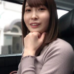 『高画質』 AVメーカーで働く友達が「今度オマェん家を撮影に使わせてくれない？有名AV女優にヤリ放題って特典付きだけど」と、そそのかす。 天然美月 ＜動画＞