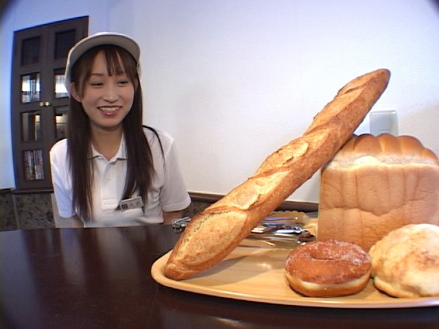 『高画質』 パン屋のおねえさん 今日のお仕事は中出し交尾◆ みか ＜動...