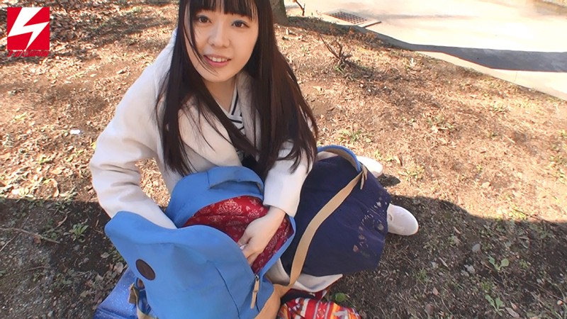 『高画質』 白桃巨乳女子大生（20）と中出し4発しても、無料 かな ＜...