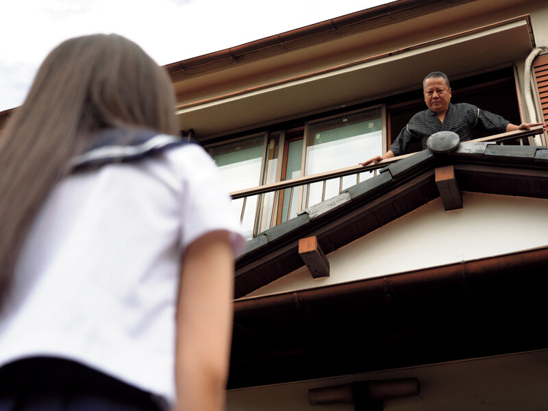 『高画質』 記憶を消されては繰り返し犯●れる…真夏の淫夢から抜け出せな...