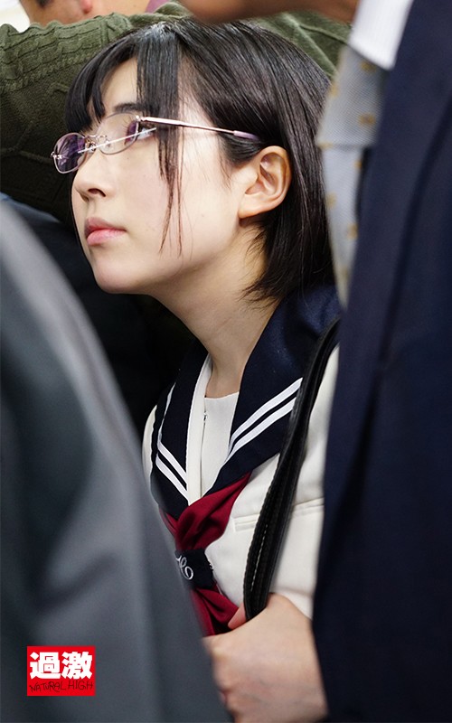 『高画質』 痴●泣き寝入り娘 拒絶しながらもイってしまった眼鏡女子○生...