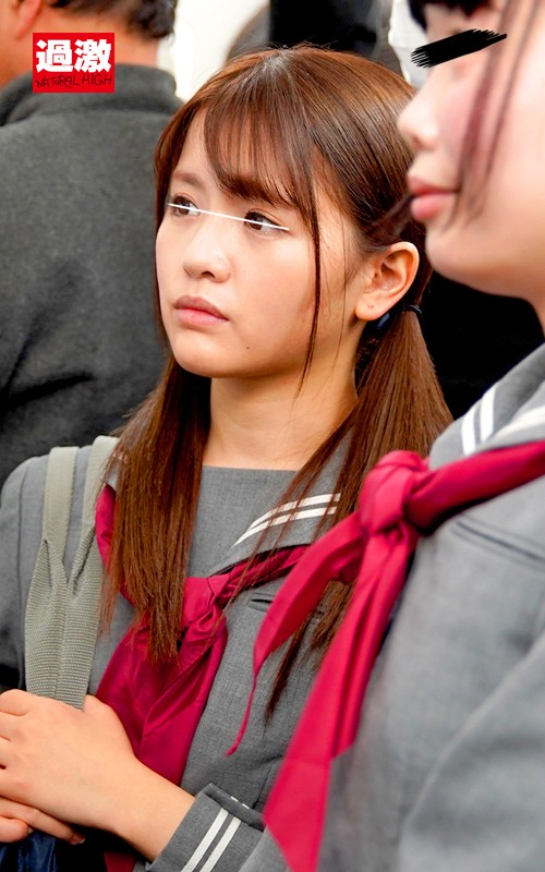 『高画質』 唾液ダラダラ接吻痴●4 オヤジを虜にするほど密着して舐めま...