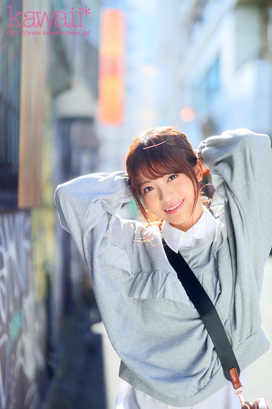 『高画質』 本物アイドルと聖地で、ひたすら中出し性交 桜もこ ＜動画＞