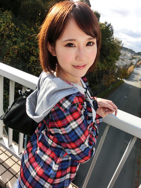 『高画質』 完全初撮り 生専門学生図鑑 磯本さおり ＜動画＞