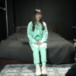 『高画質』 『【脚・足裏編】運動後の黒髪お姉さんにくすぐりガマンゲーム』 蘭々 ＜動画＞