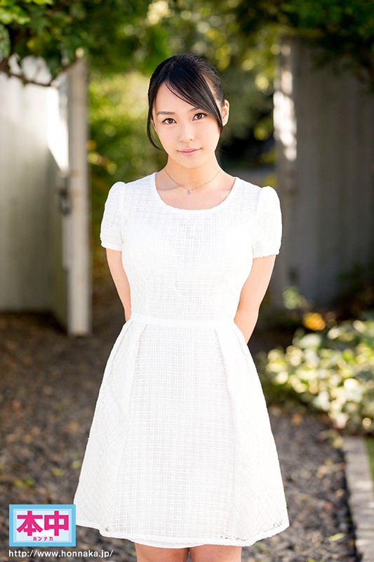 『高画質』 新人！コンドームをつけたことないナマ依存すぎる敏感お嬢様現...