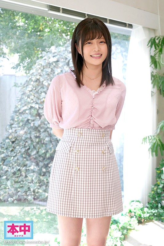 『高画質』 ゆるふわ現役リケジョ初めてのナマ中出し 奏音かのん ＜動画...