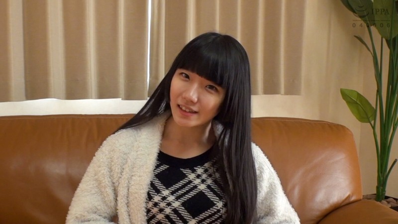 『高画質』 素人娘の全裸図鑑4 今時の女の子13名が恥らいながら脱衣し...