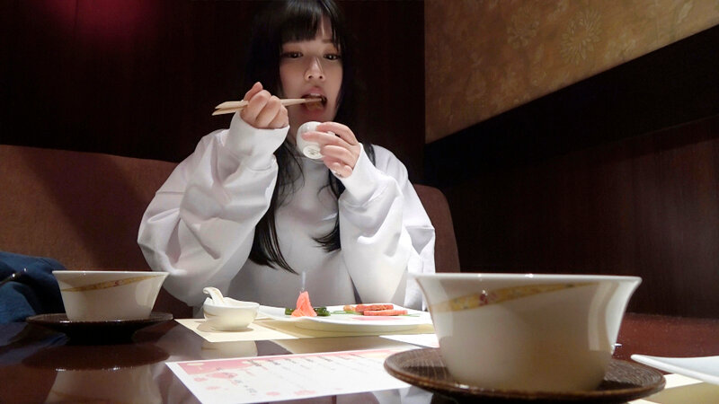 『高画質』 中出しするだけの簡単なお仕事 デザイナーを目指すハーフ美少...