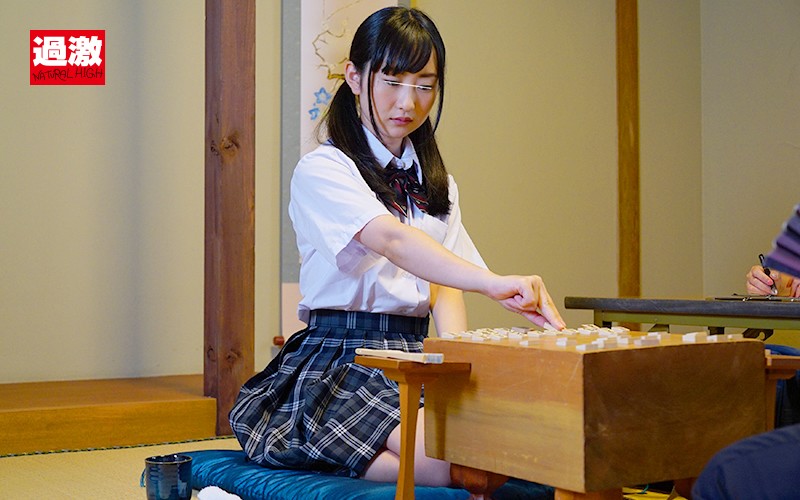 『高画質』 密室で乳首をいじられ失禁イキしながら発情する女子○生3 ～...