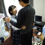 『高画質』 初めてが私でいいのかな… ひよこ女子の密着・いちゃいちゃ・甘えんぼ極上筆おろし2 ～SNSで募集した神に誓ってガチ童貞さん、Wショートカット＆Wパイパン＆W生まれてはじめての筆おろし！？編～ ＜動画＞