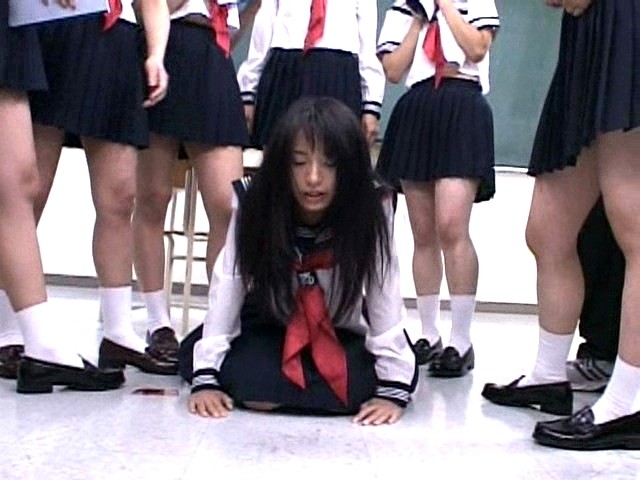 『高画質』 集団いじめ学級 4 純名もも ＜動画＞