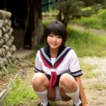『高画質』 ド田舎の川辺で見つけた日焼けロリィーちゃん さちのうた18才 ＜動画＞