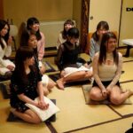 『高画質』 『女湯入ってますよ？』石和温泉で素人男性が男湯だと思ってお風呂に入ろうとしたら女湯だった！AV撮影じゃないところで女優さんたちとSEXしちゃうのかガチドッキリモニタリング！！ ＜動画＞