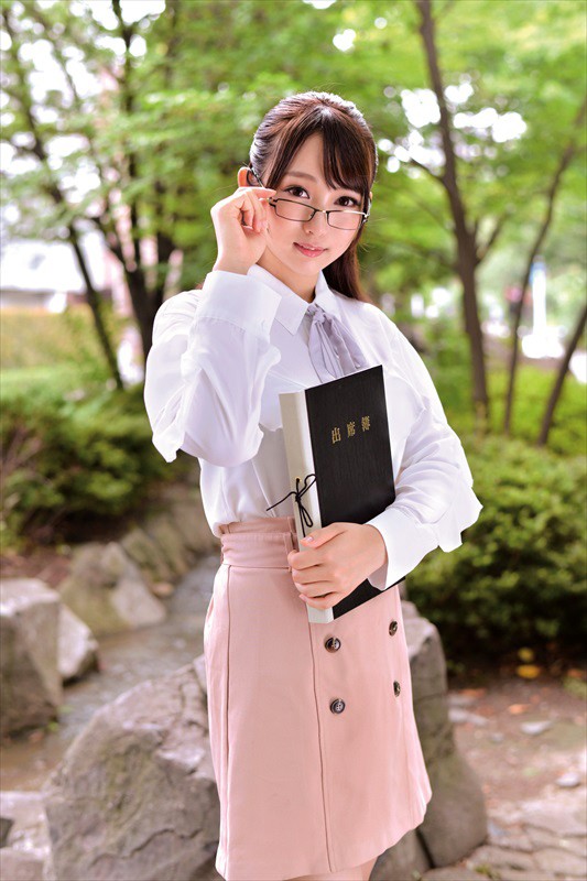 『高画質』 銀河級美少女と排卵日子作り体験！恥じらい初SEX Memo...