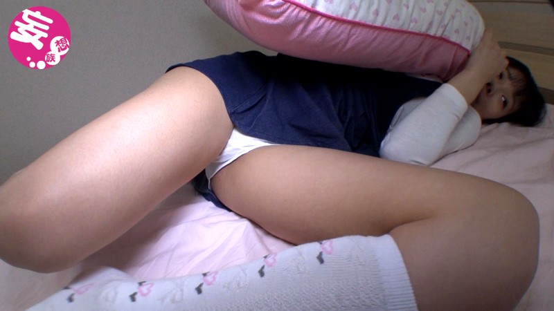 『高画質』 ロリパンツ履いたつるペタ少女をねぶり尽くす みづき ＜動画...