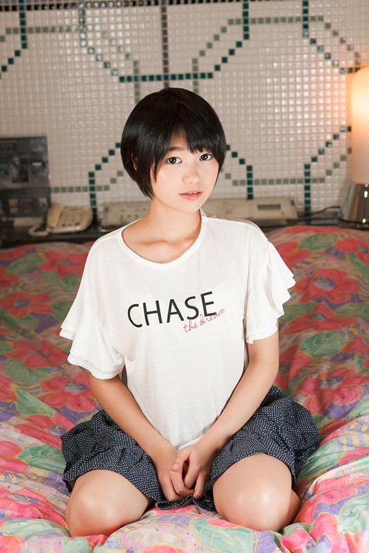 『高画質』 ショートカットの従順美少女 ＜動画＞