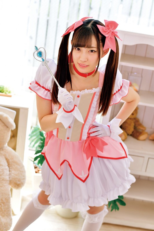 『高画質』 【神コス美少女】魔法少女と生中出しSEX 美谷朱里 ＜動画...