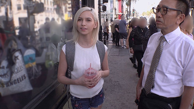 『高画質』 ロスでナンパした天真爛漫神尻フリーターが高速腰ふり騎乗位S...